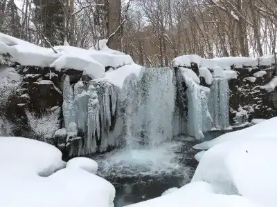 冬の奥入瀬渓流2